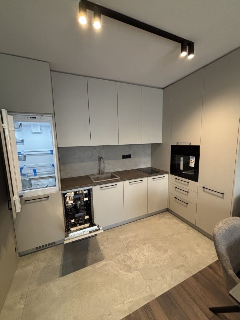 Дава под наем 2-СТАЕН, гр. София, Малинова долина, снимка 5 - Апартаменти - 52835375