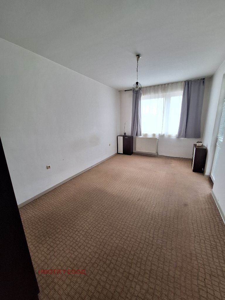 Дава под наем 3-СТАЕН, гр. София, Света Троица, снимка 10 - Апартаменти - 54963794