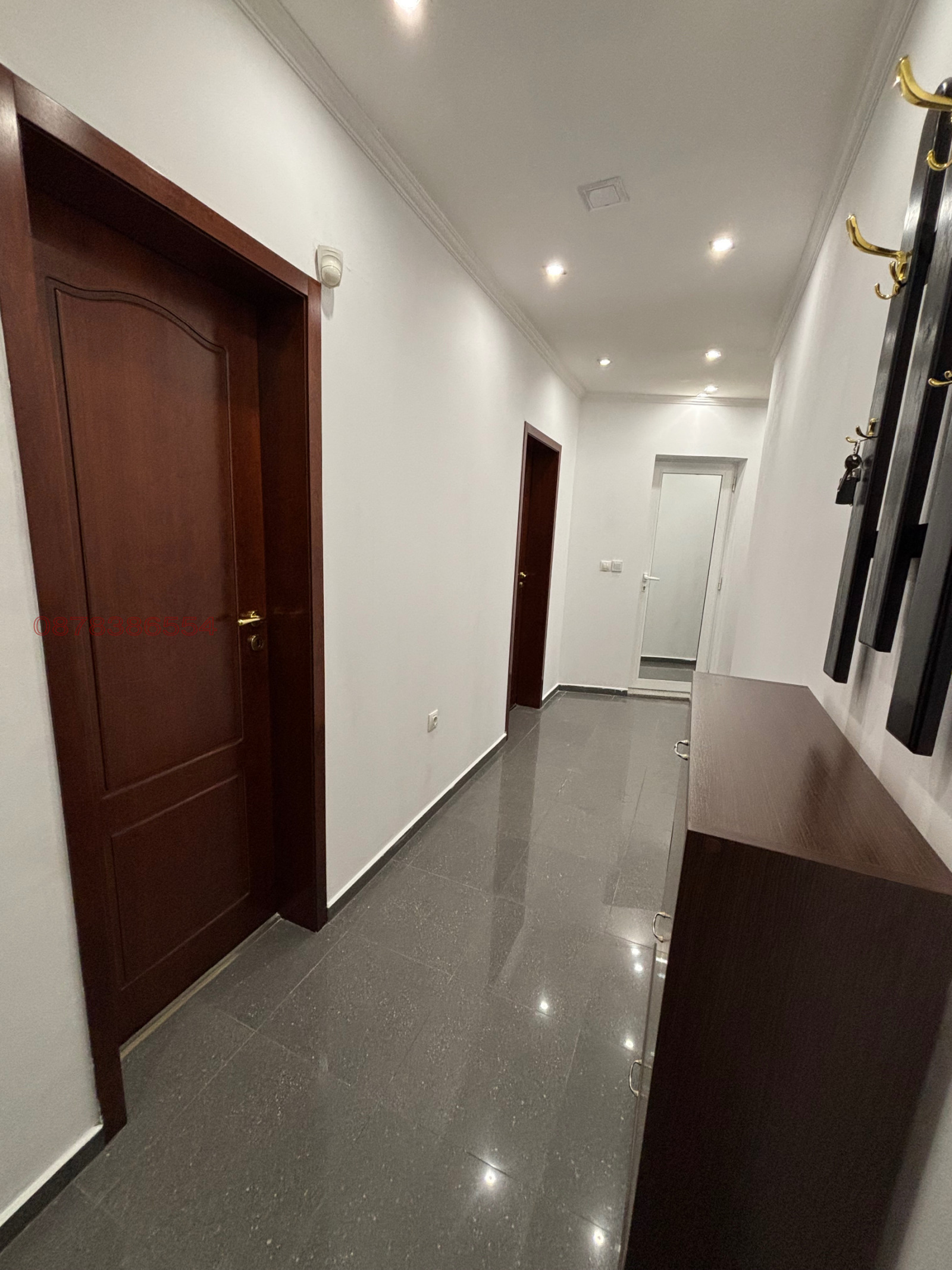 Дава под наем 3-СТАЕН, гр. София, Бъкстон, снимка 2 - Апартаменти - 54272911