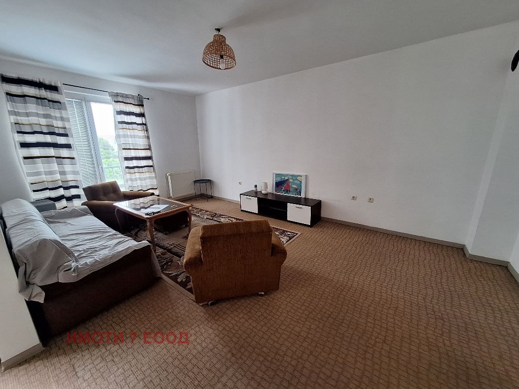 Дава под наем 3-СТАЕН, гр. София, Света Троица, снимка 4 - Апартаменти - 54963794