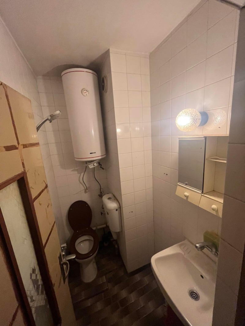 Da affittare  1 camera da letto Burgas , Vazragdane , 44 mq | 92757223 - Immagine [5]