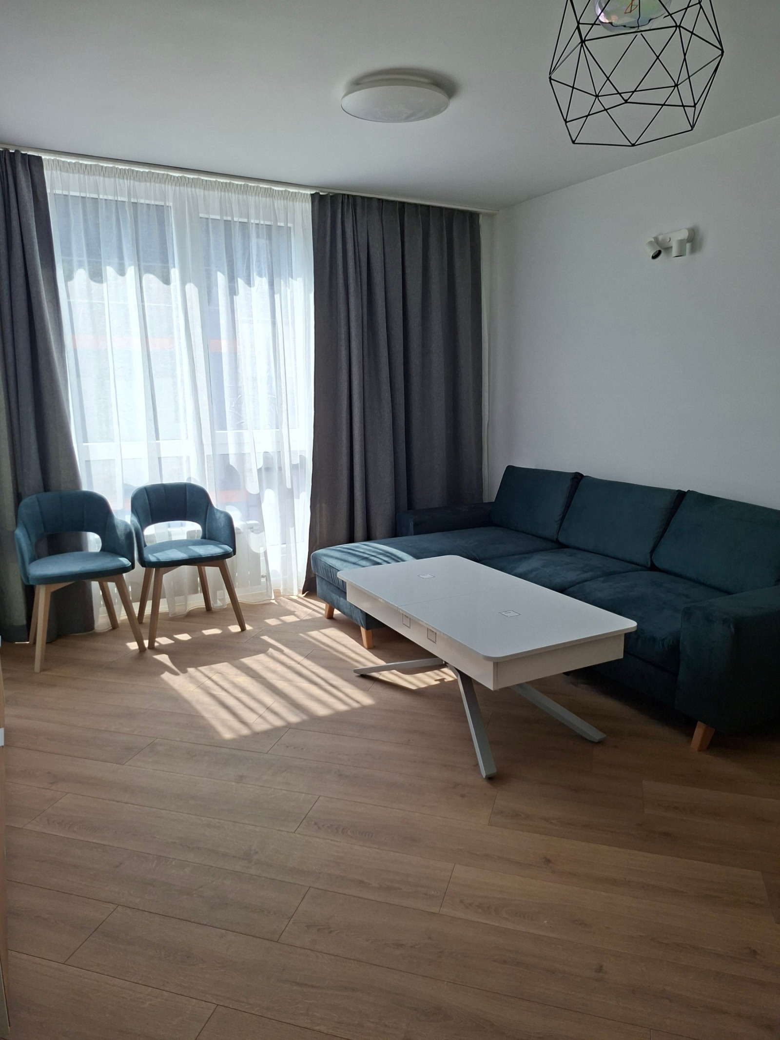 Дава под наем 3-СТАЕН, гр. София, Драгалевци, снимка 2 - Апартаменти - 54869938