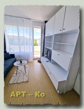 Stúdió Iztok, Pernik 13