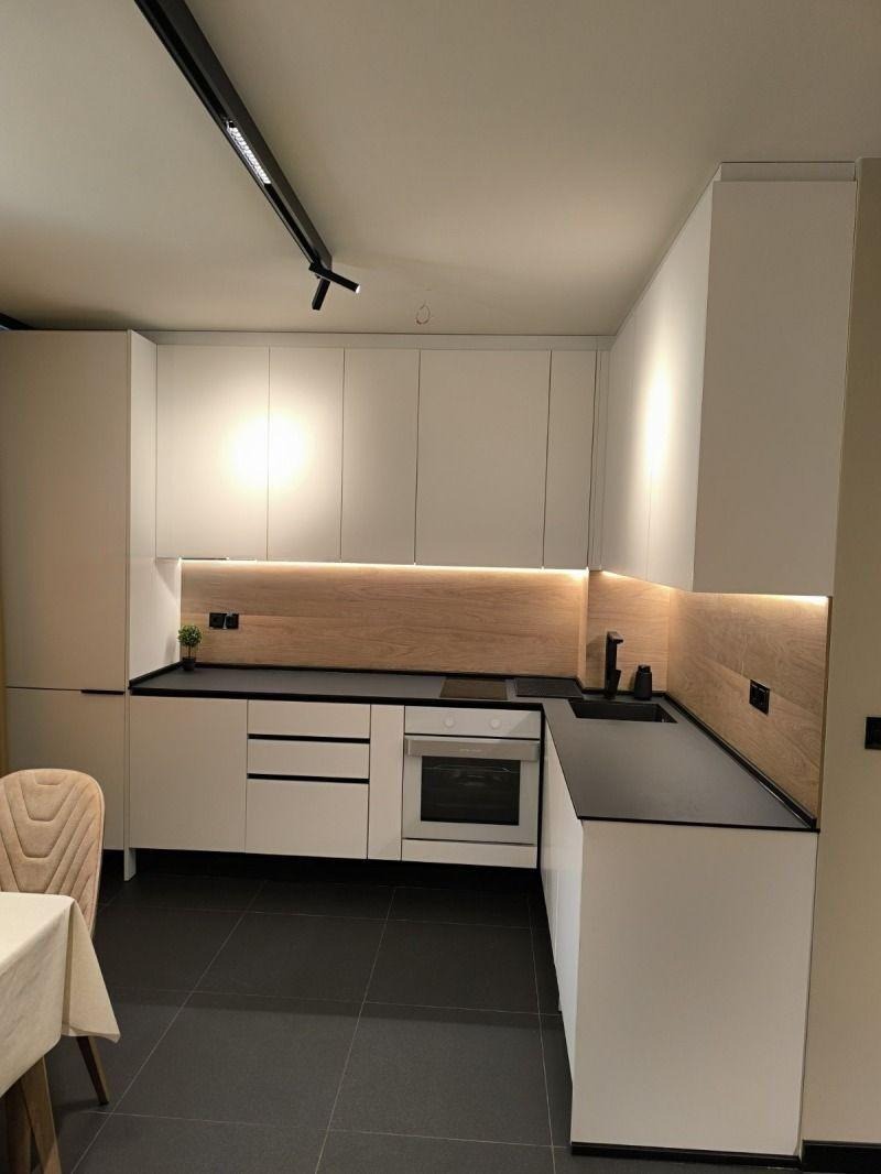 Дава под наем 2-СТАЕН, гр. София, Лозенец, снимка 2 - Апартаменти - 54054548