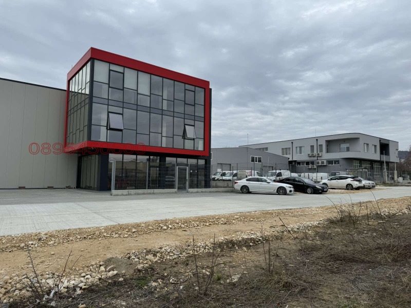 Дава под наем МАГАЗИН, гр. Варна, Метро, снимка 2 - Магазини - 52783211