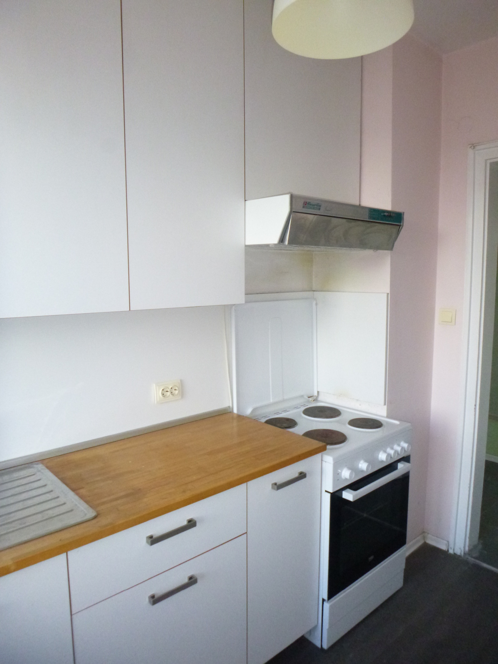 Дава под наем 3-СТАЕН, гр. София, Западен парк, снимка 3 - Апартаменти - 55574495