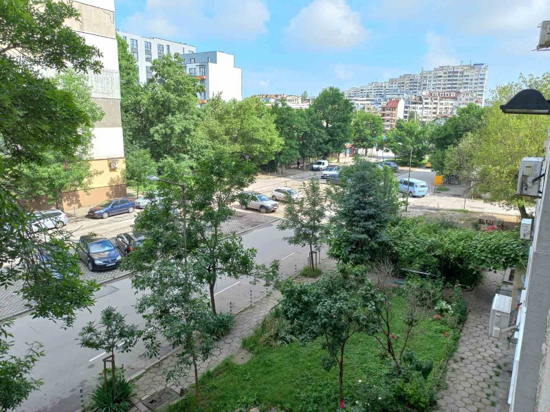 Дава под наем 2-СТАЕН, гр. София, Света Троица, снимка 5 - Апартаменти - 53412885