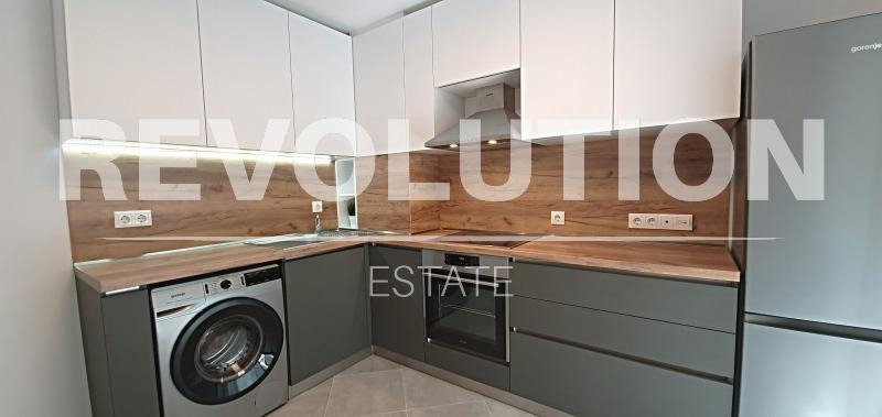 Дава под наем 3-СТАЕН, гр. Варна, ВИНС-Червен площад, снимка 3 - Апартаменти - 53384842