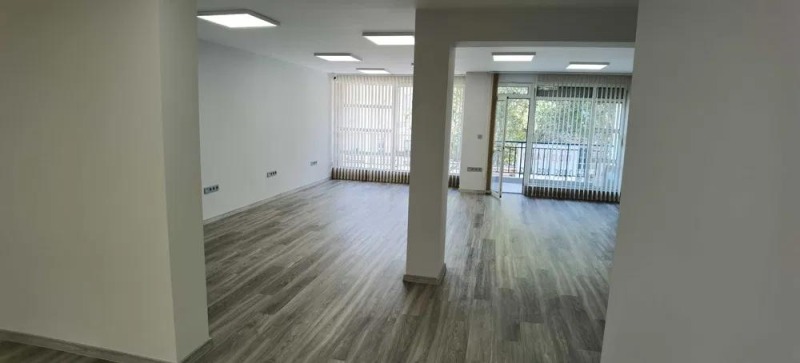 Дава под наем ОФИС, гр. Пловдив, Център