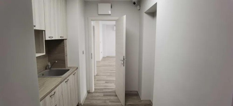 Дава под наем ОФИС, гр. Пловдив, Център, снимка 7 - Офиси - 52750925