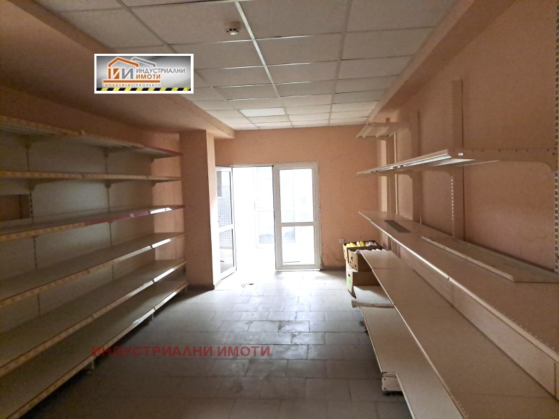 Дава под наем ПРОМ. ПОМЕЩЕНИЕ, гр. Пловдив, Индустриална зона - Юг, снимка 2 - Производствени сгради - 53598507