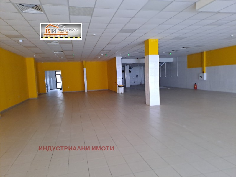 Дава под наем ПРОМ. ПОМЕЩЕНИЕ, гр. Пловдив, Индустриална зона - Юг
