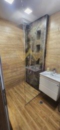 Под наем 4-СТАЕН, град Варна, ВИНС-Червен площад • 1200 € / 2347.00 лв. • 71129320 11