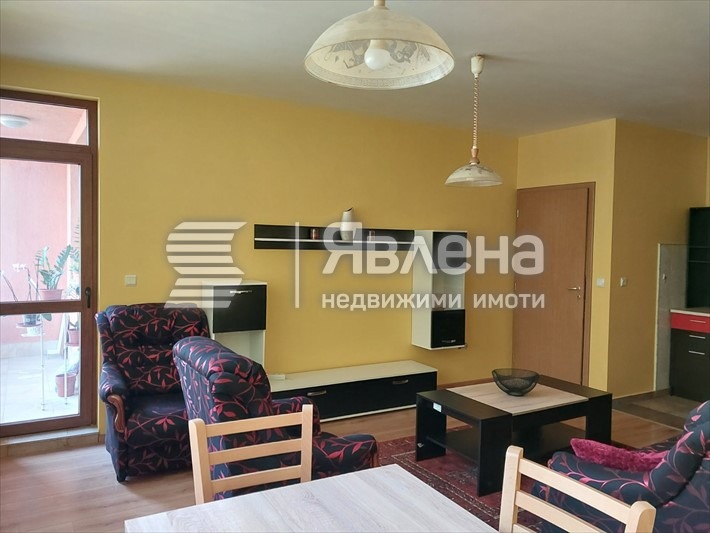 För uthyrning  1 sovrum Sofia , Hladilnika , 70 kvm | 96568420