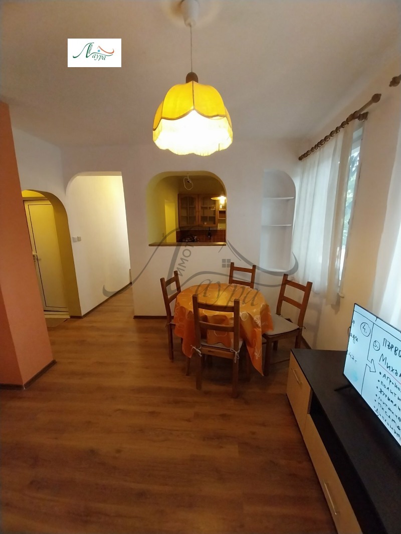 Дава под наем  2-стаен град Шумен , Добруджански , 52 кв.м | 16342453 - изображение [2]