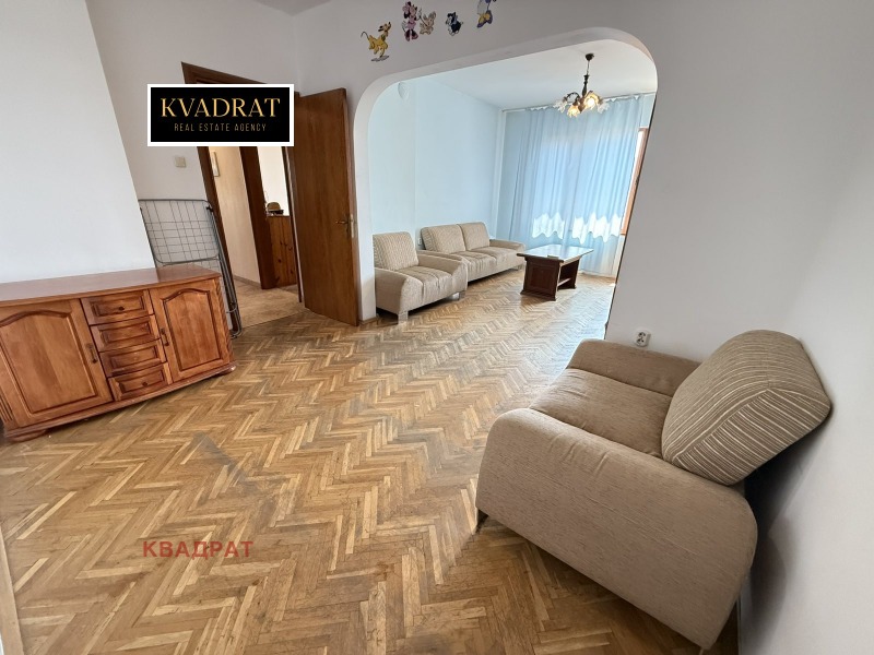 Kiralık  İki Katlı Daire Varna , Centar , 120 metrekare | 80280542 - görüntü [2]