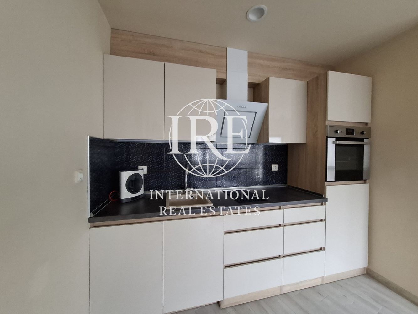 Дава под наем 2-СТАЕН, гр. Варна, Бриз