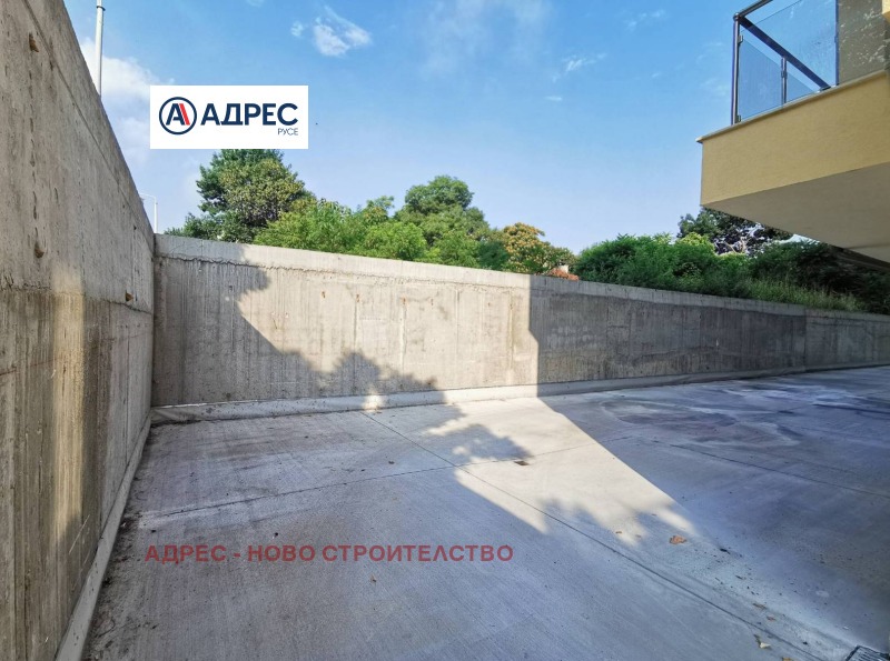 Дава под наем ГАРАЖ, ПАРКОМЯСТО, гр. Русе, Алеи Възраждане, снимка 5 - Гаражи и паркоместа - 53469571