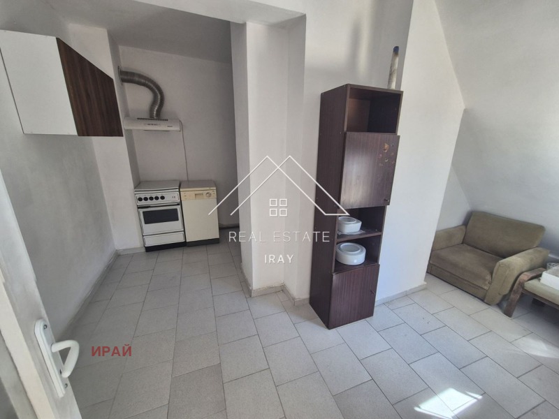 Do wynajęcia  1 sypialnia Stara Zagora , Centar , 75 mkw | 44189039 - obraz [8]