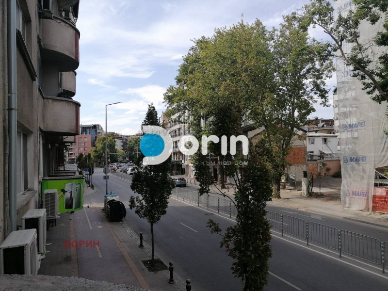 Te huur  2 slaapkamers Plovdiv , Tsentar , 88 m² | 53528212