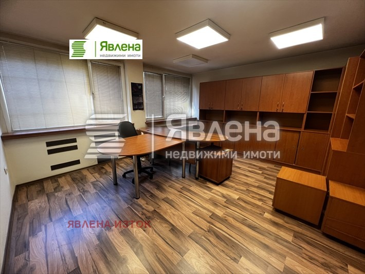 K pronájmu  Kancelář Sofia , Centar , 439 m2 | 26176374 - obraz [2]