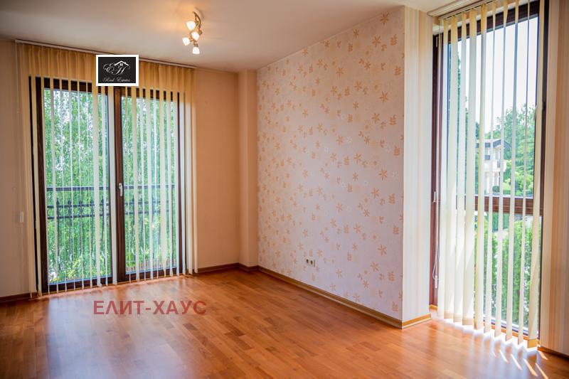 Para alugar  Casa Sofia , Simeonovo , 289 m² | 70951608 - imagem [8]