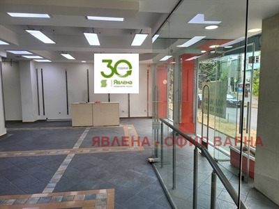 Дава под наем МАГАЗИН, гр. Варна, ВИНС-Червен площад, снимка 2 - Магазини - 53826737