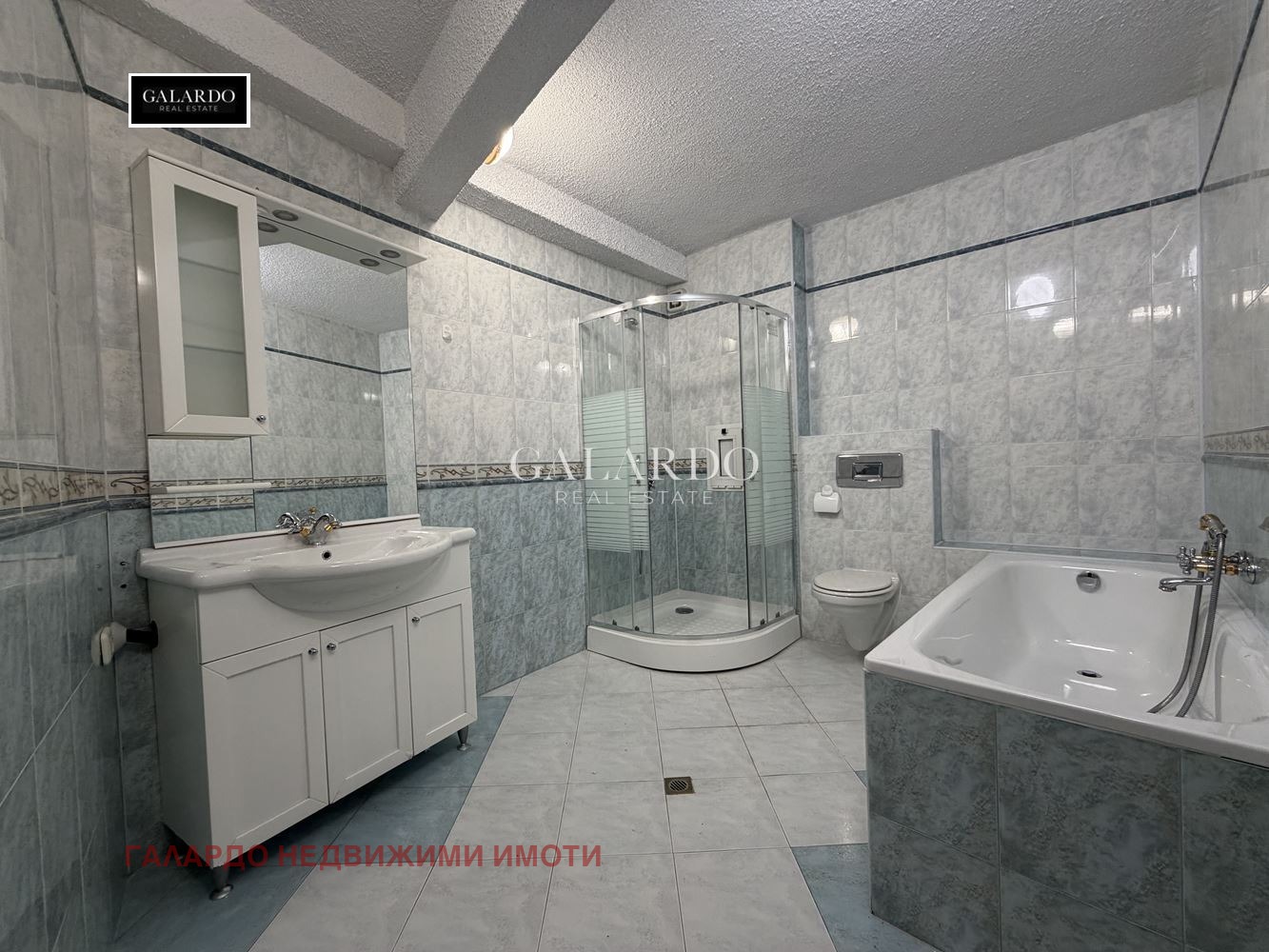 Дава под наем 4-СТАЕН, гр. София, Лозенец, снимка 11 - Апартаменти - 54310329