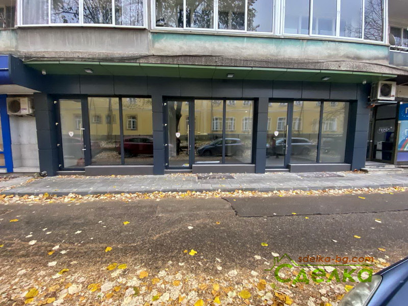 Дава под Наем МАГАЗИН в град Габрово, Център - 69 кв.м / 511.29 € » 1 000 лв., СДЕЛКА