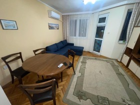 1 bedroom Vazrazhdane, Burgas 1