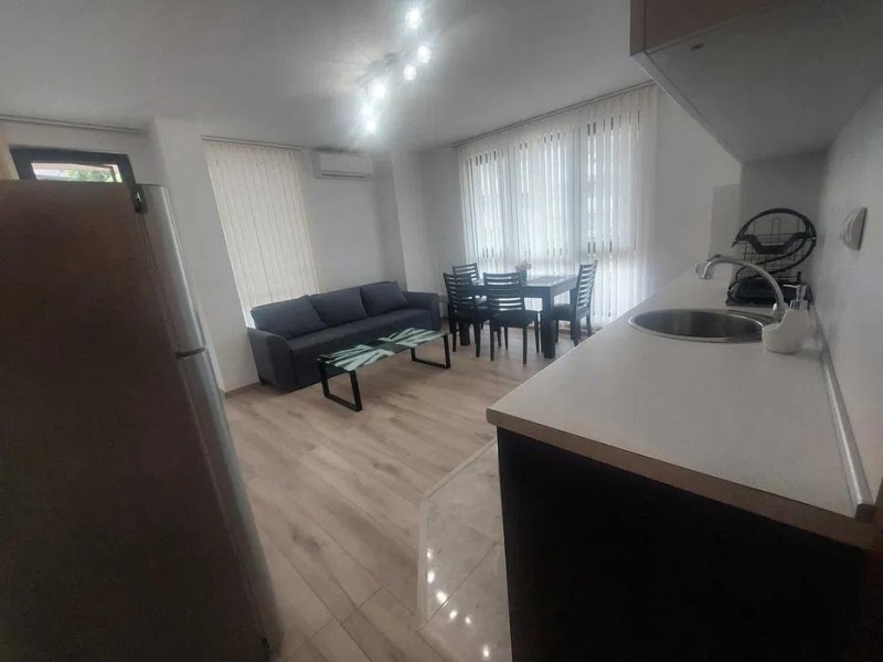 Da affittare  1 camera da letto Plovdiv , Karshiiaka , 65 mq | 15571277 - Immagine [2]