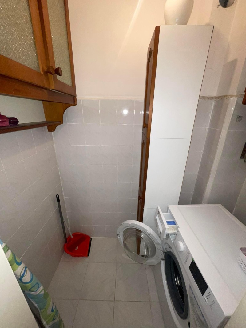 En renta  1 dormitorio Burgas , Vazrazhdane , 60 metros cuadrados | 94913561 - imagen [15]