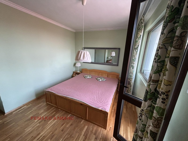 Издаје се  2 спаваће собе Софија , Кнјажево , 90 м2 | 54435253 - слика [6]