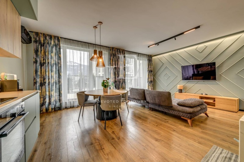 Kiadó  2 hálószobás Sofia , Vitosa , 150 négyzetméter | 10899590 - kép [2]