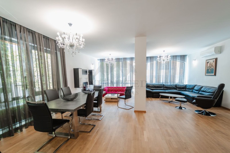 Do wynajęcia  3 sypialnie Sofia , Iztok , 220 mkw | 95005751 - obraz [2]