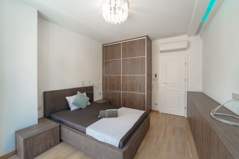 Do wynajęcia  3 sypialnie Sofia , Iztok , 220 mkw | 95005751 - obraz [15]