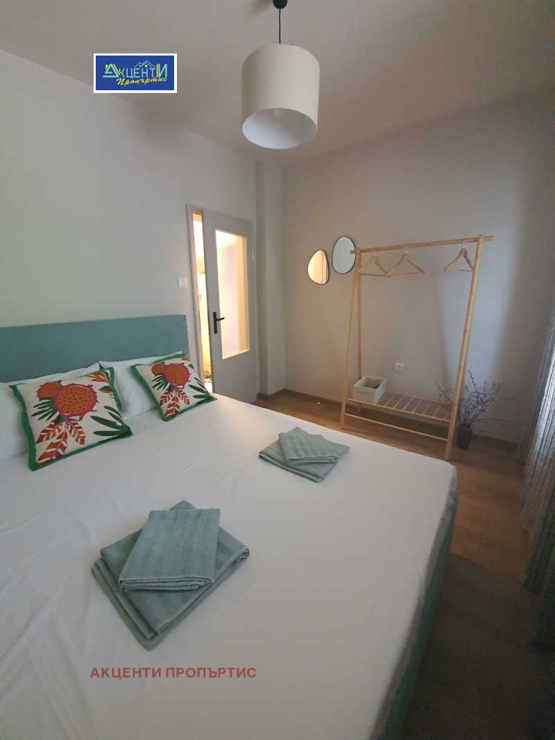 Zu vermieten  1 Schlafzimmer Weliko Tarnowo , Zentar , 60 qm | 94589990 - Bild [8]