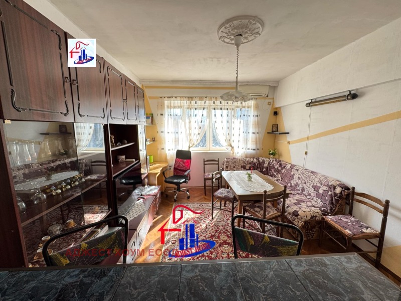 De inchiriat  1 dormitor Șumen , Țentâr , 57 mp | 50802365 - imagine [2]