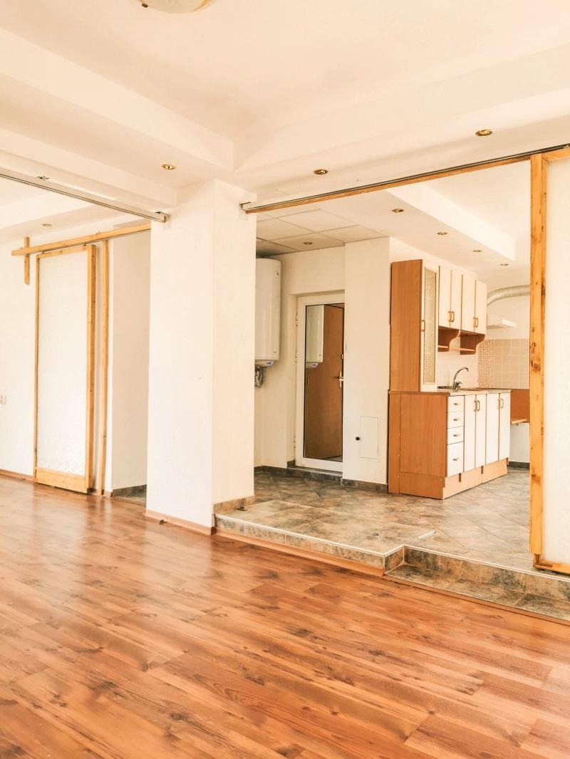 Do wynajęcia  Piętro domu Sofia , Simeonowo , 65 mkw | 55959517 - obraz [3]