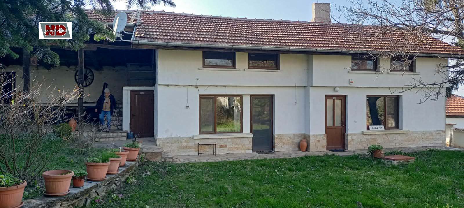 Дава под наем КЪЩА, с. Поповци, област София област