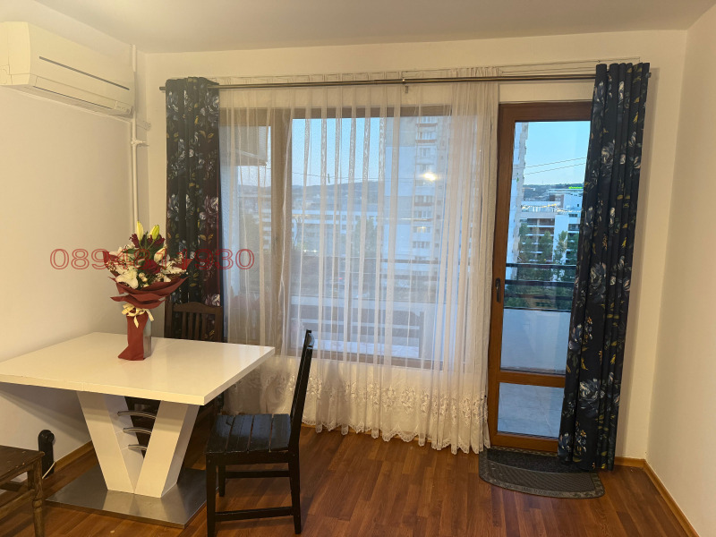 Para alugar  2 quartos Sofia , Mladost 4 , 68 m² | 84100125 - imagem [2]