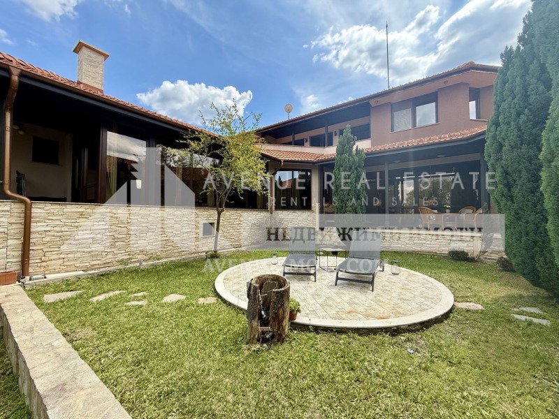 A louer  Maison région Plovdiv , Markovo , 600 m² | 65510421