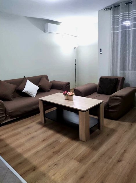 Kiadó  1 hálószoba Plovdiv , Sadijski , 70 négyzetméter | 84983137