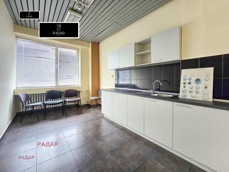A louer  Bureau Sofia , Hadji Dimitar , 20 m² | 90200017 - image [6]