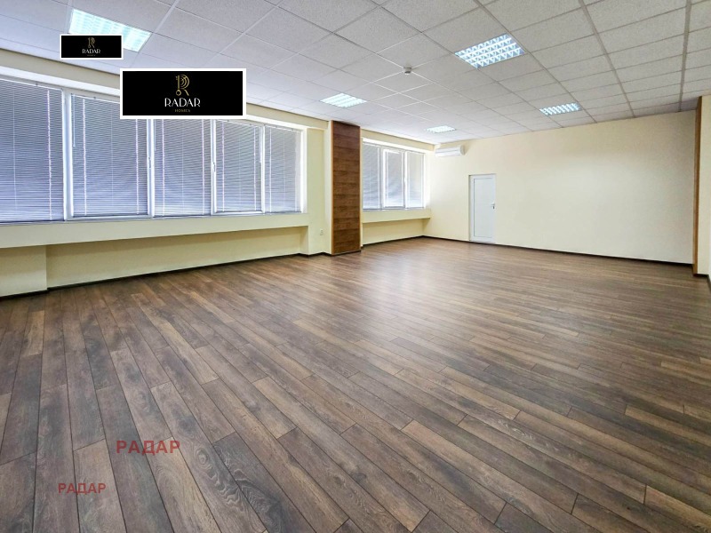 A louer  Bureau Sofia , Hadji Dimitar , 20 m² | 90200017 - image [3]