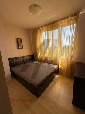 1 chambre Lyulin 4, Sofia
