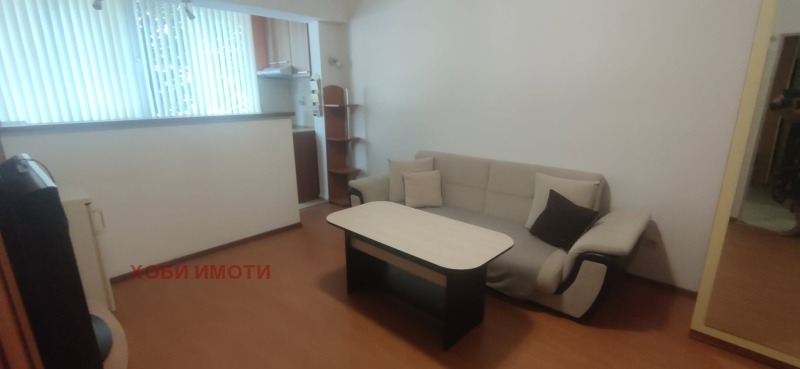 Дава под наем  2-стаен град Пловдив , Южен , 55 кв.м | 82294334