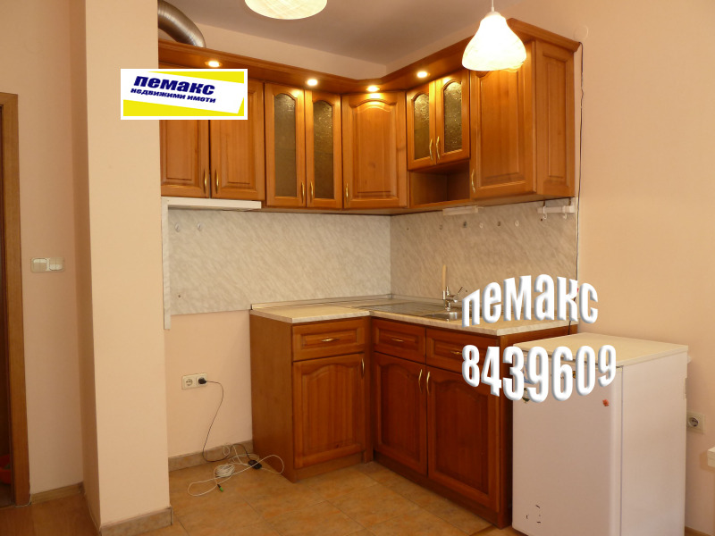 De inchiriat  1 dormitor Sofia , Strelbiște , 65 mp | 33312781