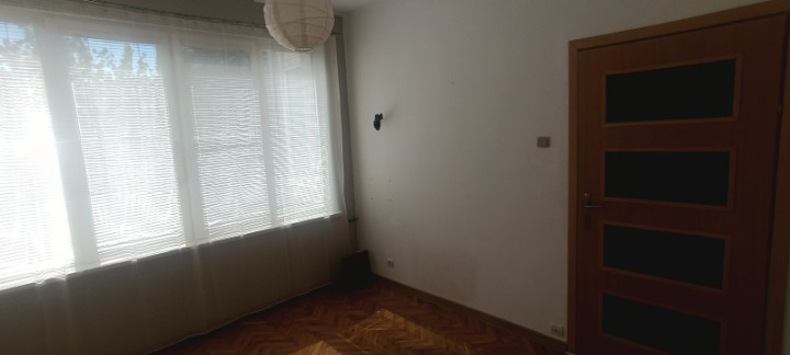 Издаје се  1 спаваћа соба Софија , Центар , 51 м2 | 11893875 - слика [4]