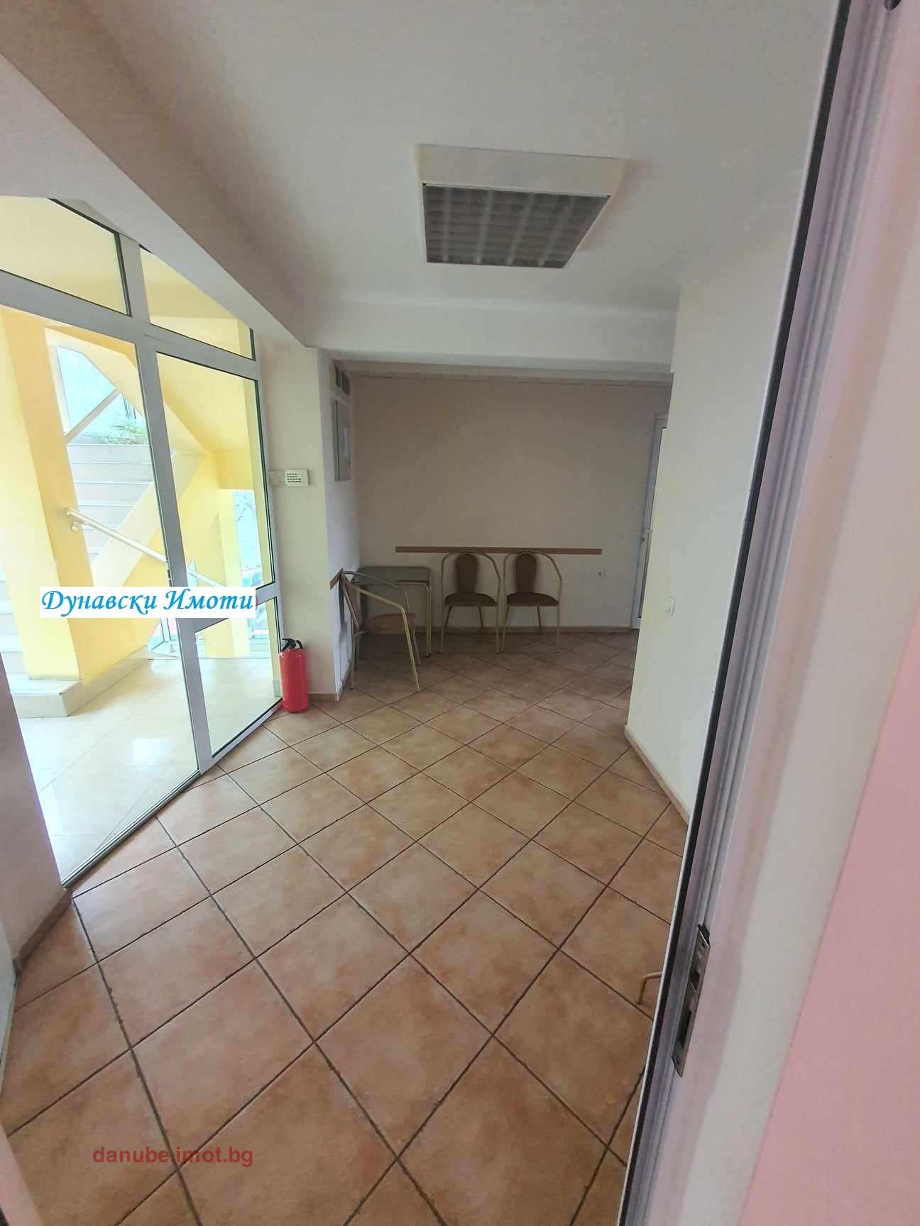 Дава под наем ОФИС, гр. Русе, Център, снимка 3 - Офиси - 54228892